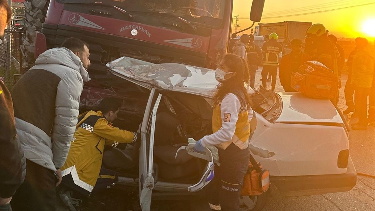 Mersin'de Trafik Kazası: Bir Genç Hayatını Kaybetti