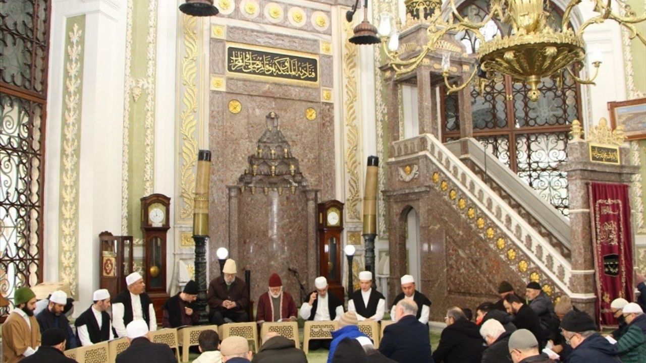 Mi'raciye Geleneği Hırka-i Şerif Camii'nde Can Buldu