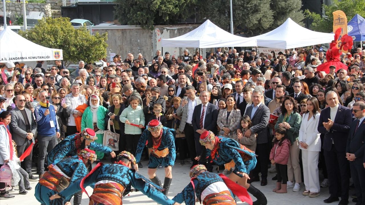 Muğla Valisi İdris Akbıyık, 6. Badem Çiçeği Festivali'nde Yer Aldı