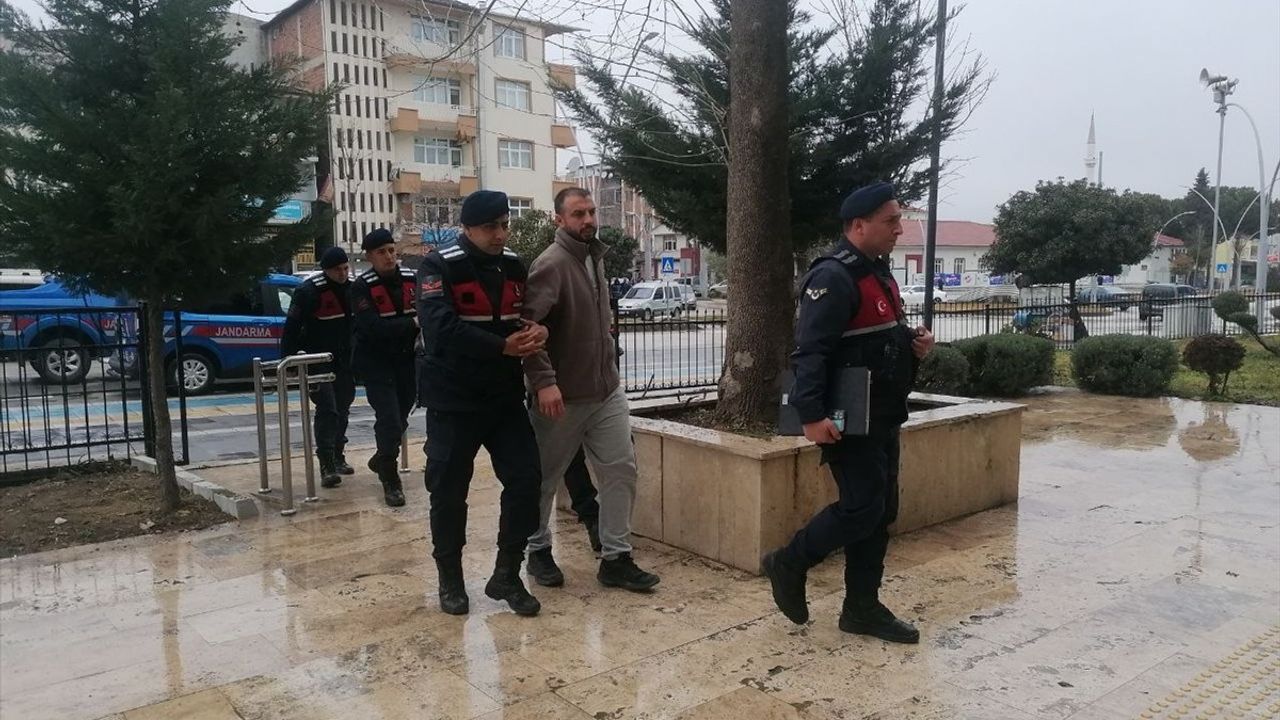 Ruhsatsız Silah Operasyonu: Tokat'ta İki Şüpheli Yakalandı