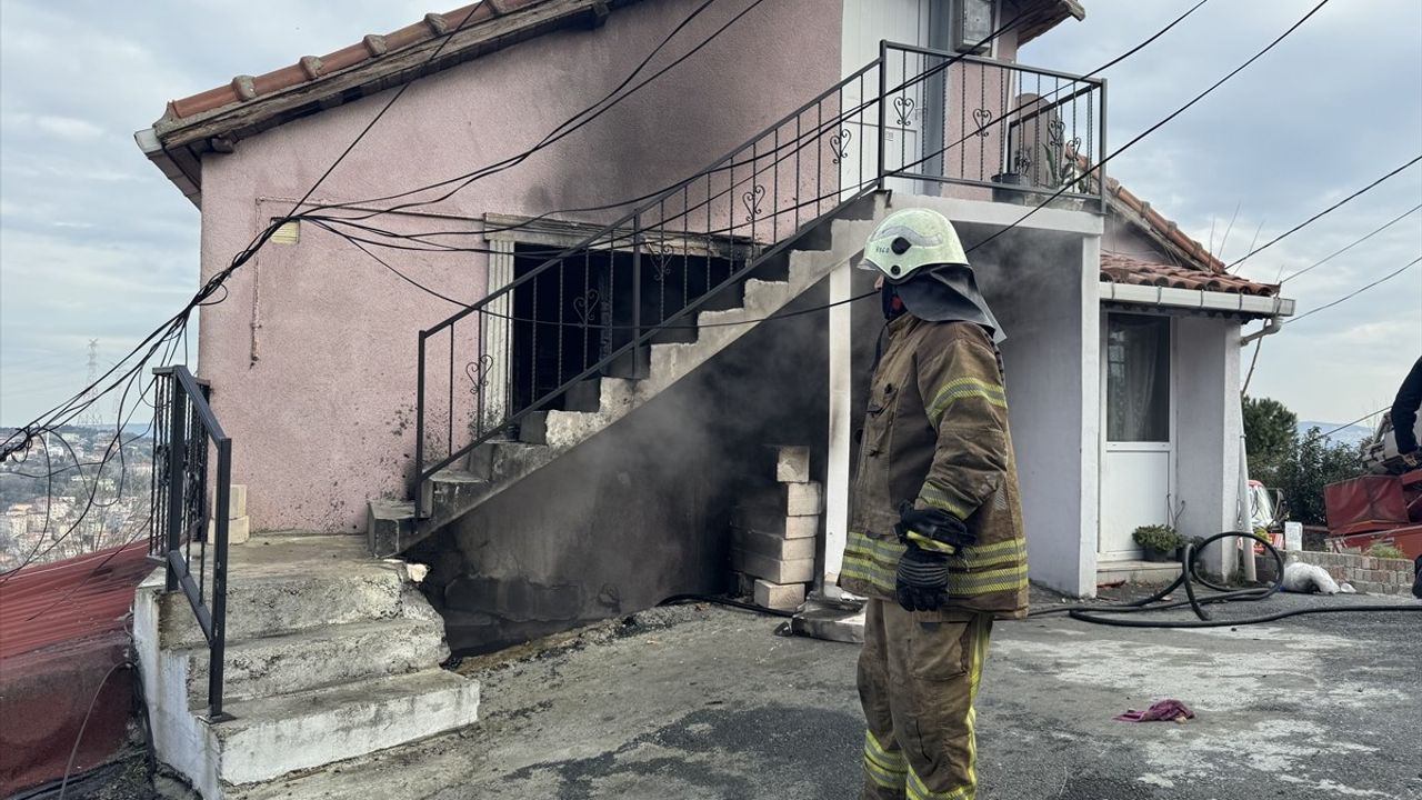 Sarıyer'de Yangın Paniği: İtfaiye Hızla Müdahale Etti