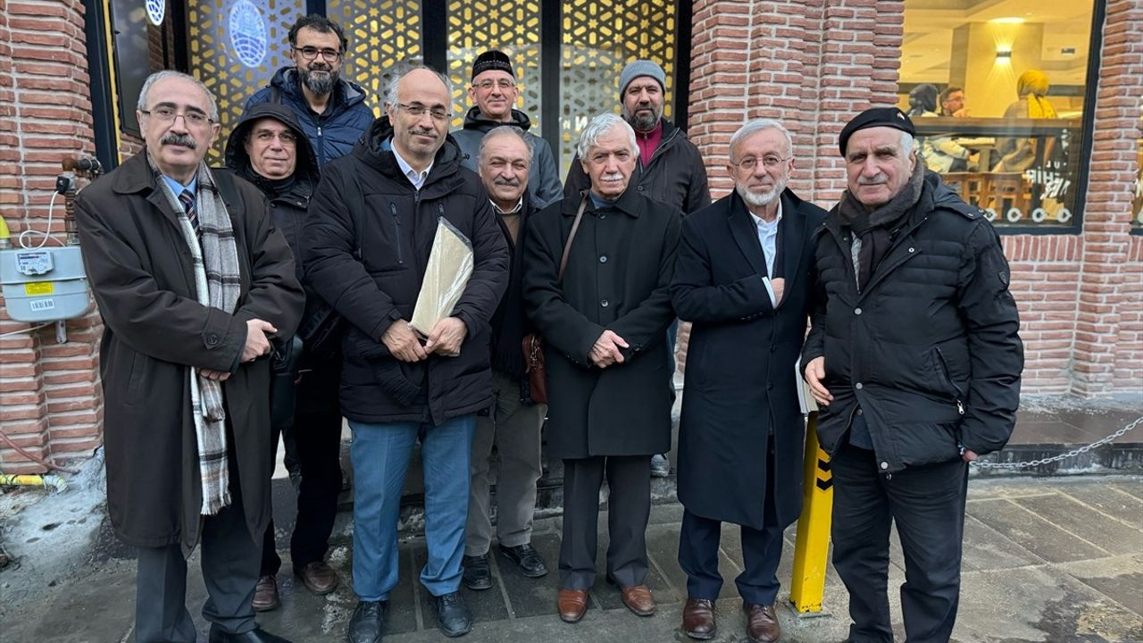 Süheyl Ünver Anıldı: İslami Sanatlar ve Mirasın Önemi