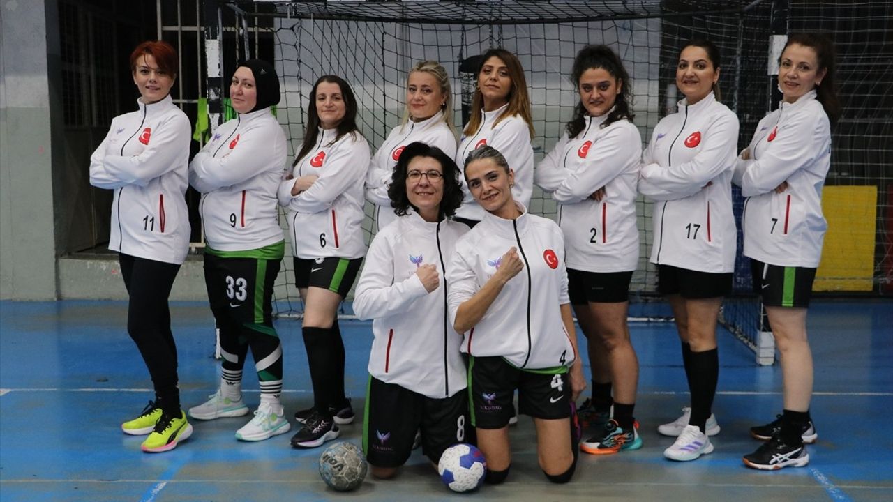 Tekirdağ Veteranlar Hentbol Takımı ile Stresi Yeniyorlar