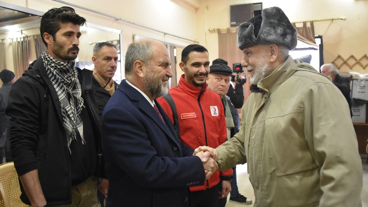 Türk Kızılay'dan Suriye'ye Kış Yardımı