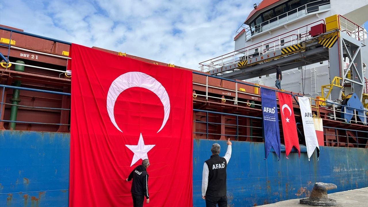 Türkiye Gazze'ye 96 Bin Tondan Fazla İnsani Yardım Gönderdi