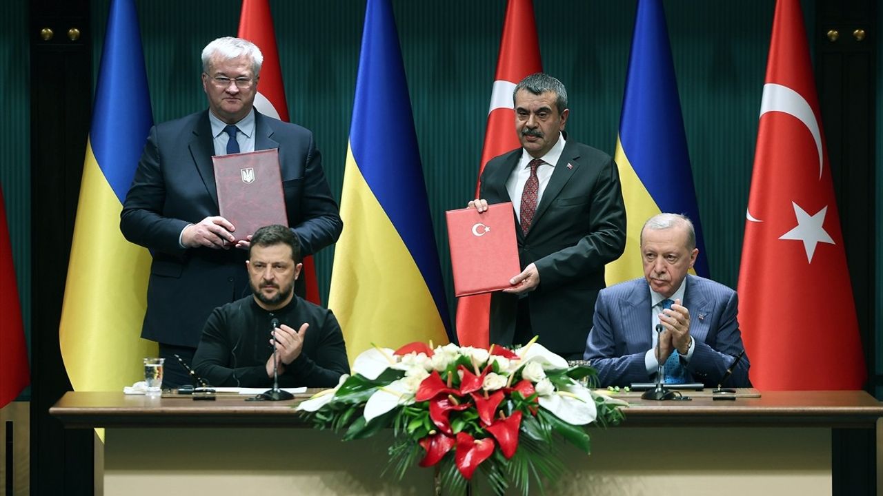 Türkiye ve Ukrayna İki Anlaşma İmzaladı