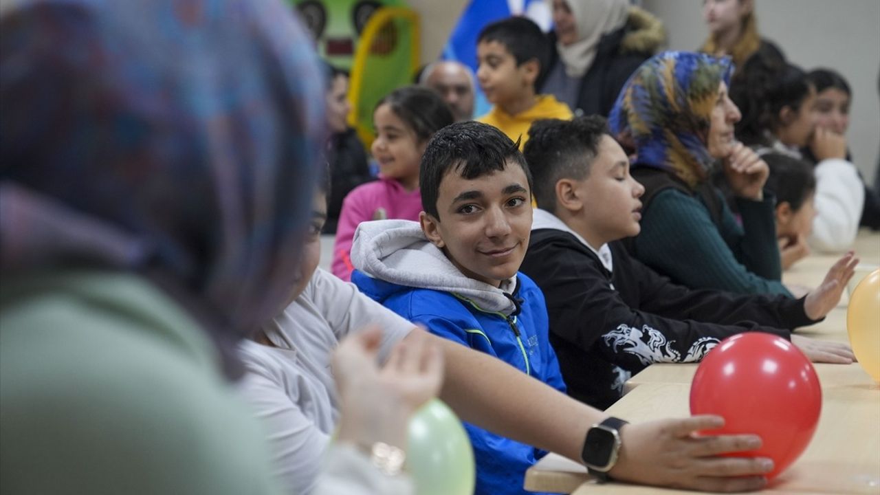 Üniversite Öğrencilerinden Bağımlılıkla Mücadeleye Destek