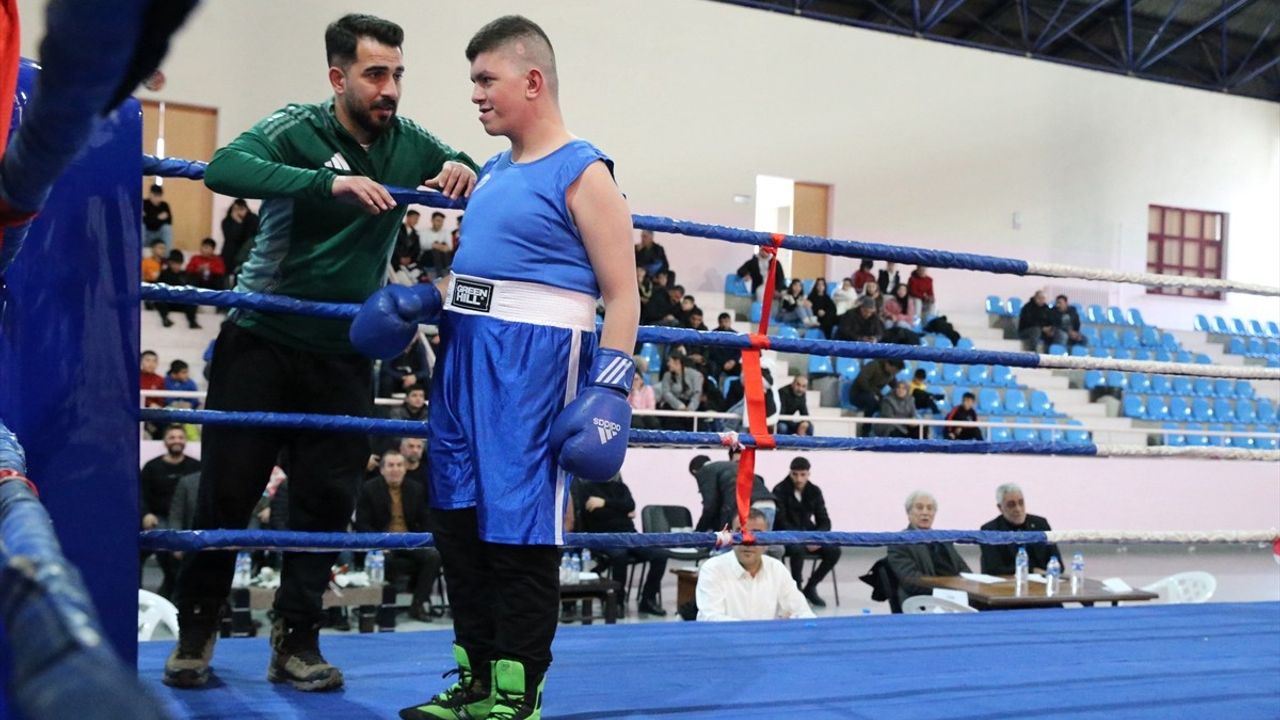 Williams Sendromlu Genç Boks Maçında Hayalini Gerçekleştirdi