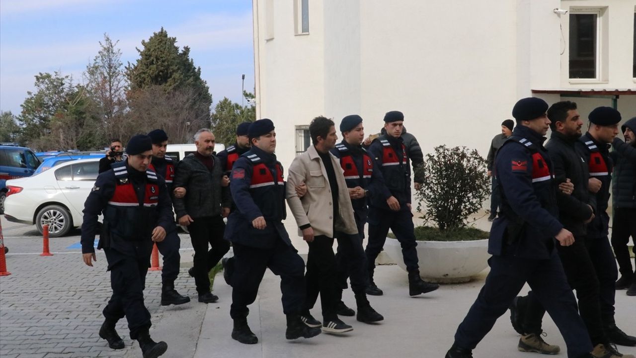 Yalova'da Su Hattında Köpüklenme: İki Kişi Tutuklandı