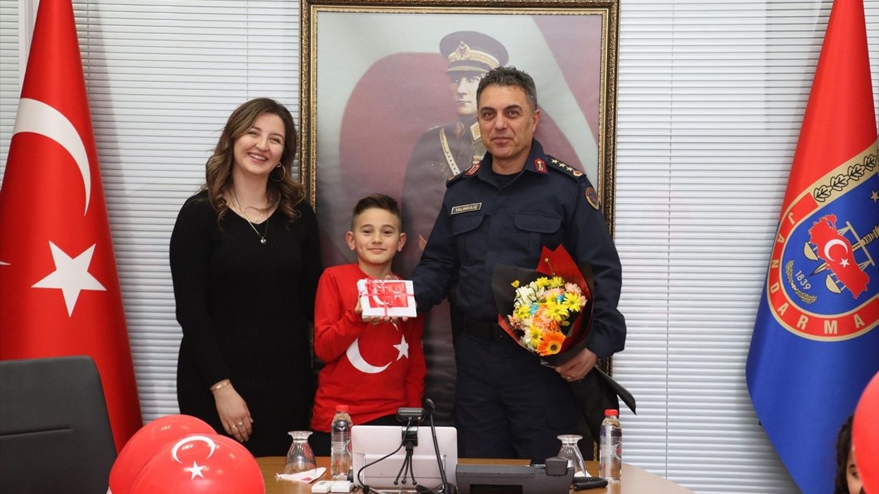 Yozgat'ta Öğrencilerden Askerlere Sevgi Dolu Destek