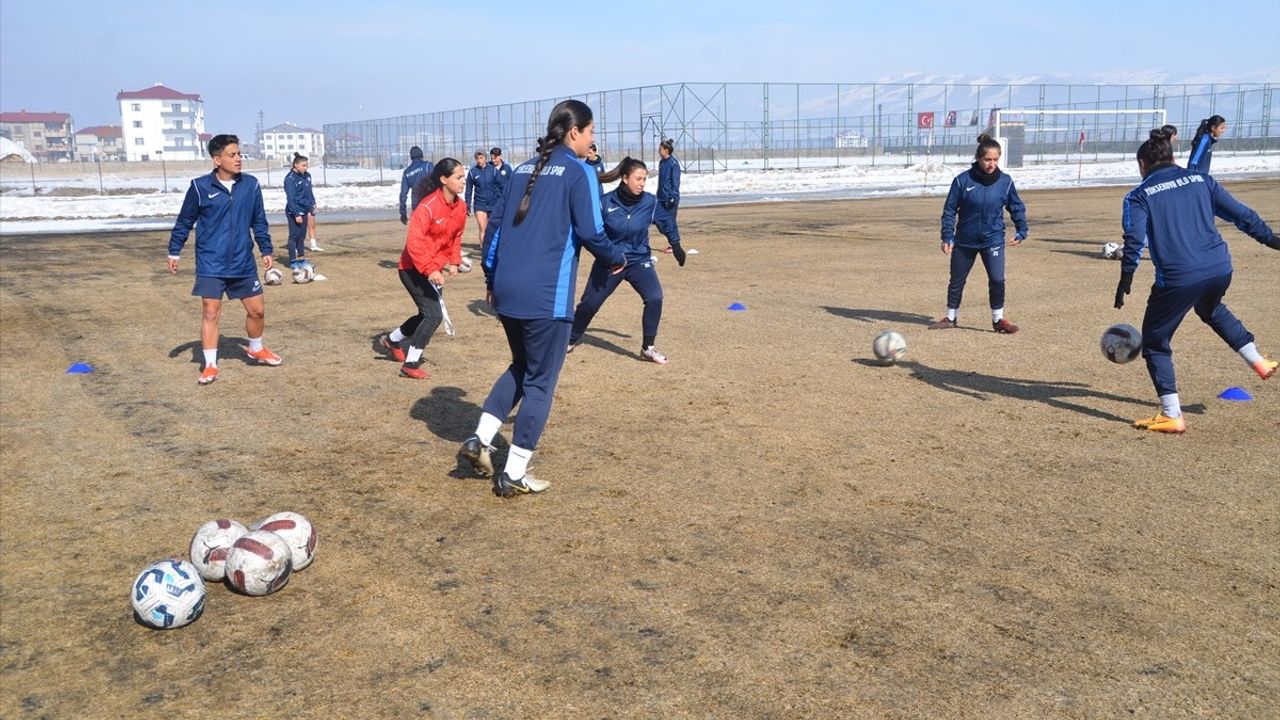 Yüksekovaspor'un Hedefi Kadınlar Süper Ligi'nde İkinci Temsilci Olmak