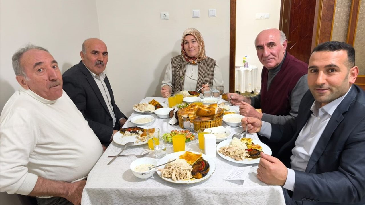 Aile ve Sosyal Hizmetler Bakanlığı'ndan 4 Kuşak İftar Etkinliği