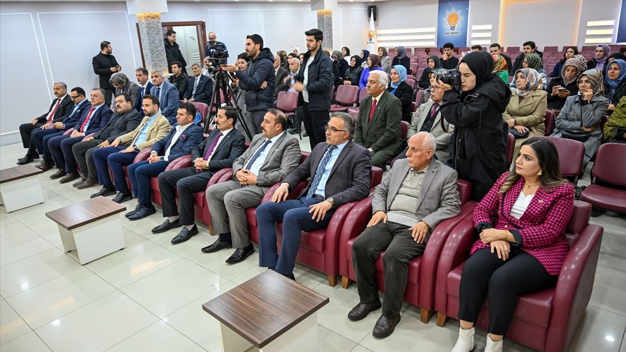 AK Parti'den Van'da Kritik Açıklamalar