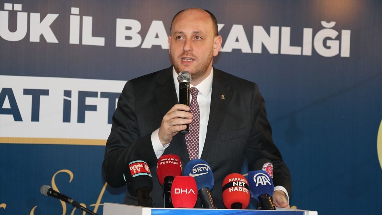 AK Parti Genel Başkan Yardımcısı Büyükgümüş, Karabük'te İftar Programına Katıldı