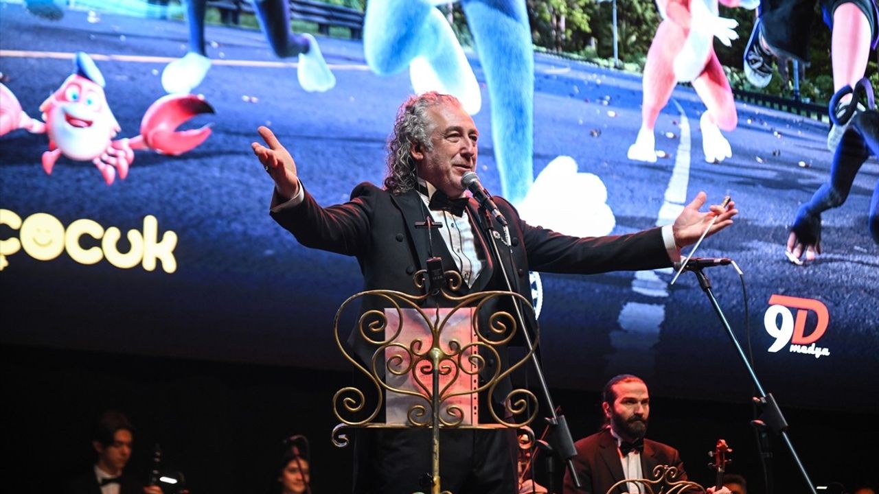 Akıllı Tavşan Momo: Büyük Takip Filmi Ankara'da Galasını Yaptı