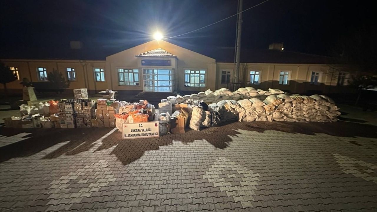 Ankara'da Kaçak Tütün Operasyonu: 9,5 Ton Tütün Ele Geçirildi