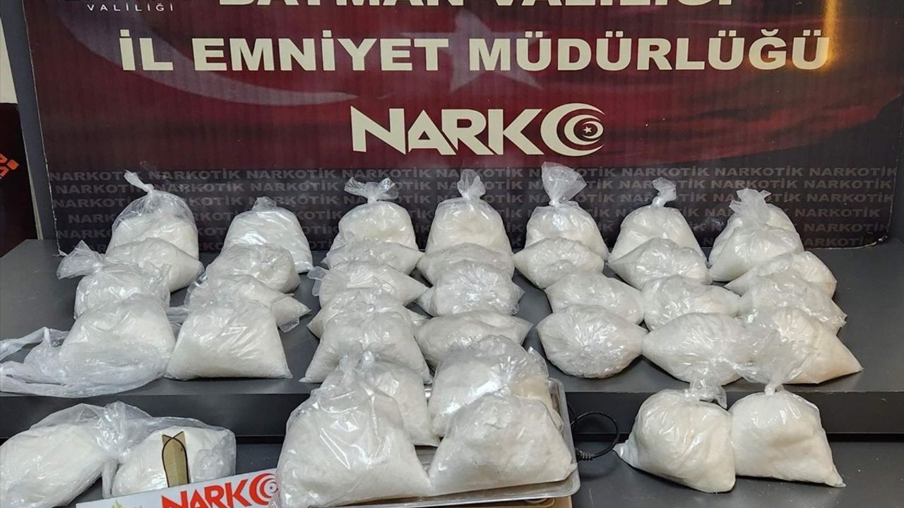 Batman'da Uyuşturucu Operasyonu: 20 Kilo Metamfetamin Ele Geçirildi