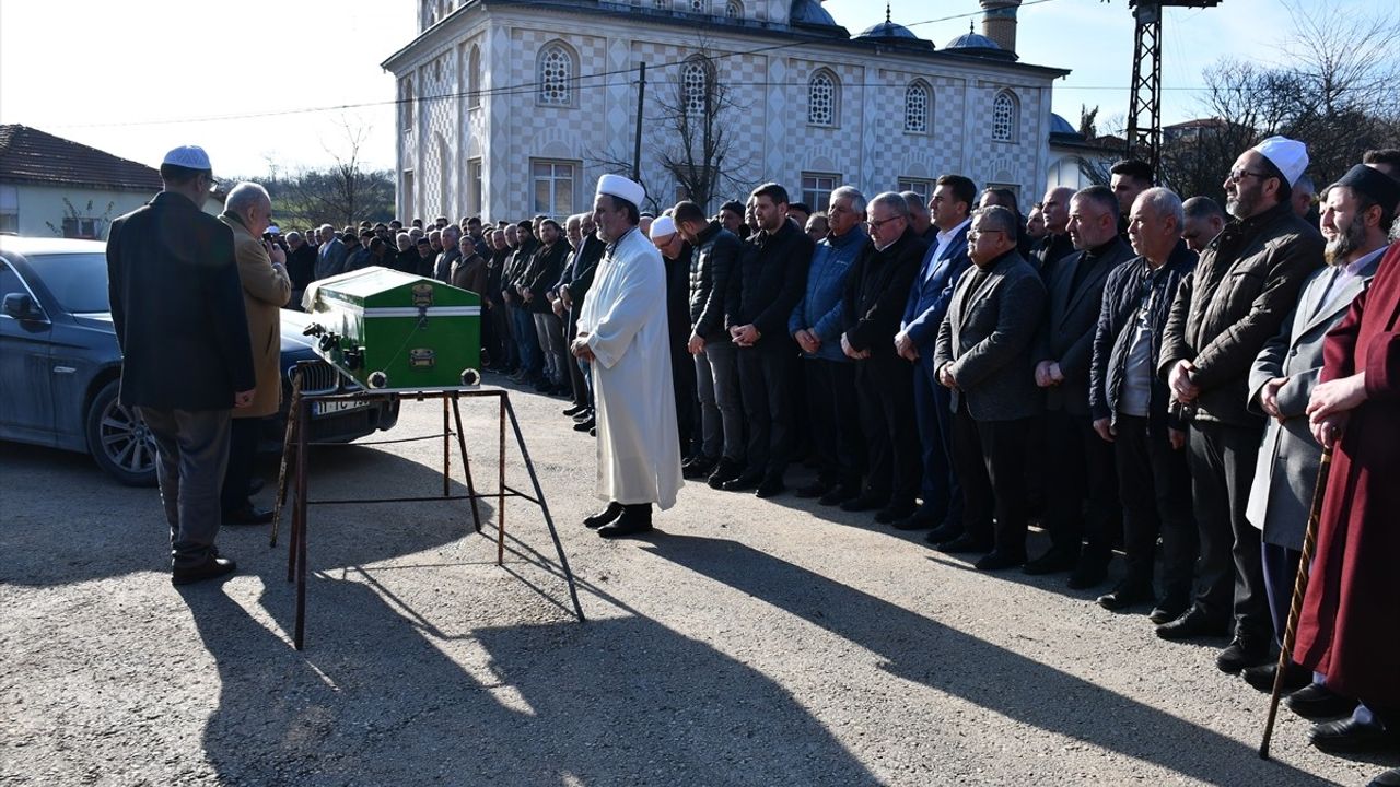 Bilecik'te Selim Yağcı'nın Babası Son Yolculuğuna Uğurlandı