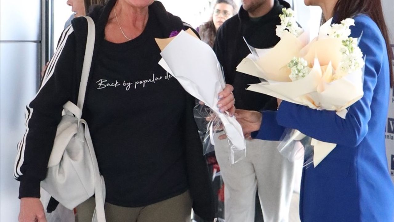 Bodrum'a İngiltere'den İlk Turist Kafilesi Var