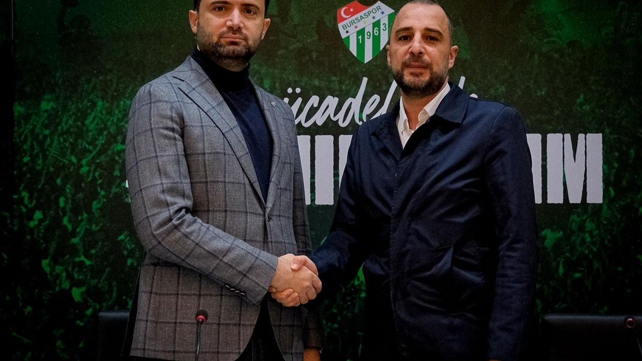 Bursaspor'da Yeni Teknik Direktör Adem Çağlayan