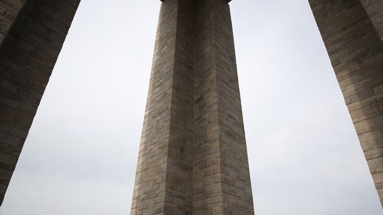 Çanakkale Deniz Zaferi Törenine Hazırlık