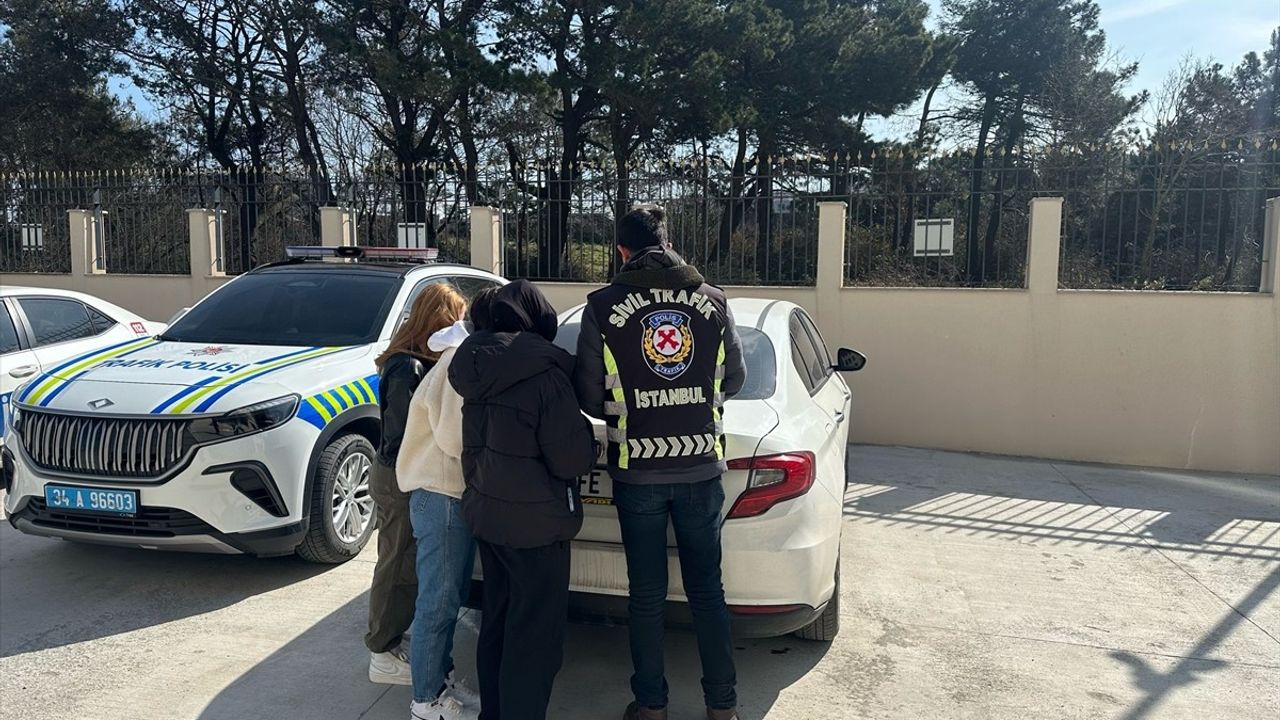 Çekmeköy'de Motosikletle Trafik Kuralı İhlali