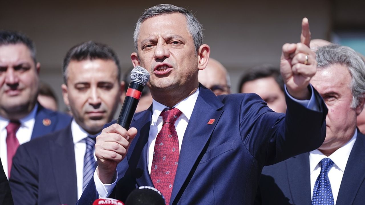 CHP Genel Başkanı Özgür Özel'in Beykoz Ziyareti