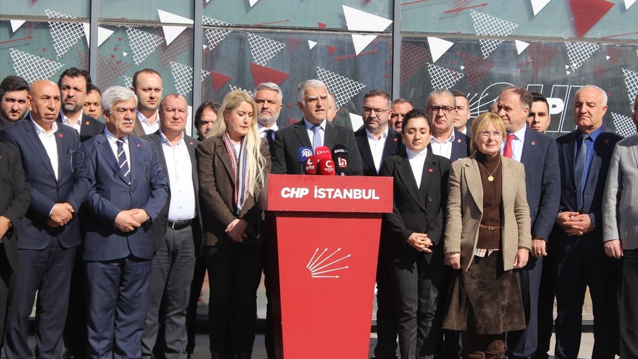 CHP'li İlçe Başkanlarından Özgür Çelik'e Destek
