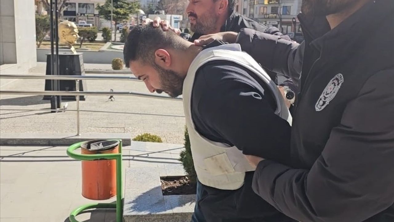 Çorum'da Silahlı Saldırı: 1 Ölü, 4 Yaralı