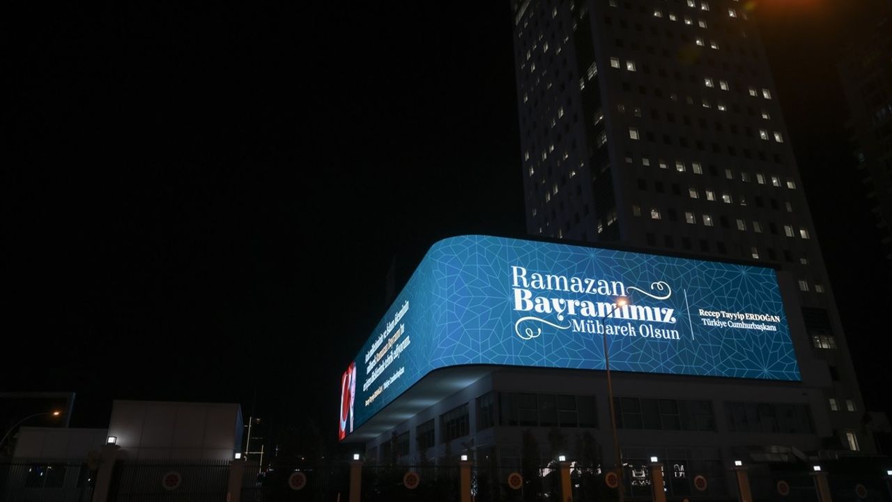 Cumhurbaşkanı Erdoğan'dan Ramazan Bayramı Mesajı
