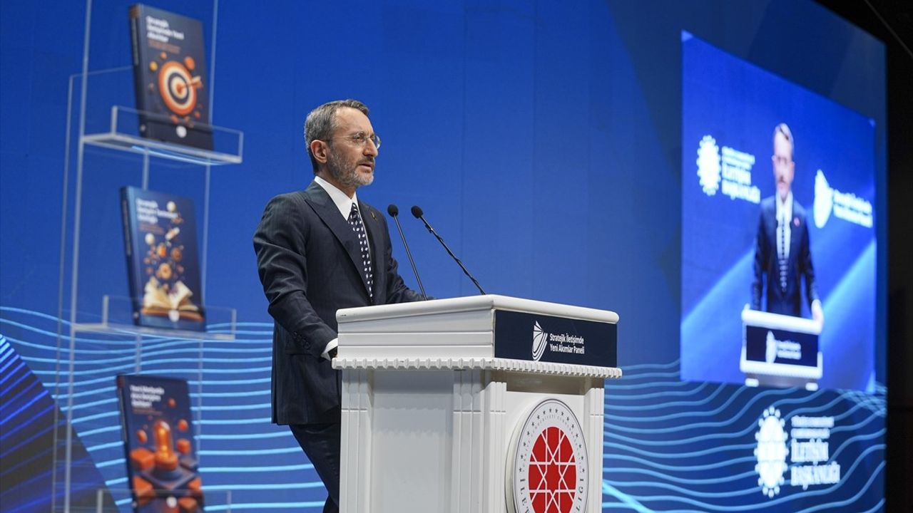 Cumhurbaşkanlığı İletişim Başkanı Altun'dan Stratejik İletişim Açıklamaları