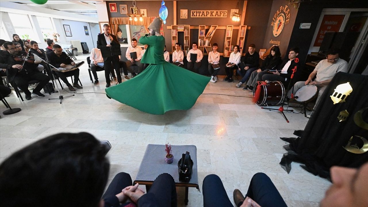 Düzce'de Özel Öğrencilerden Kadir Gecesi Etkinliği