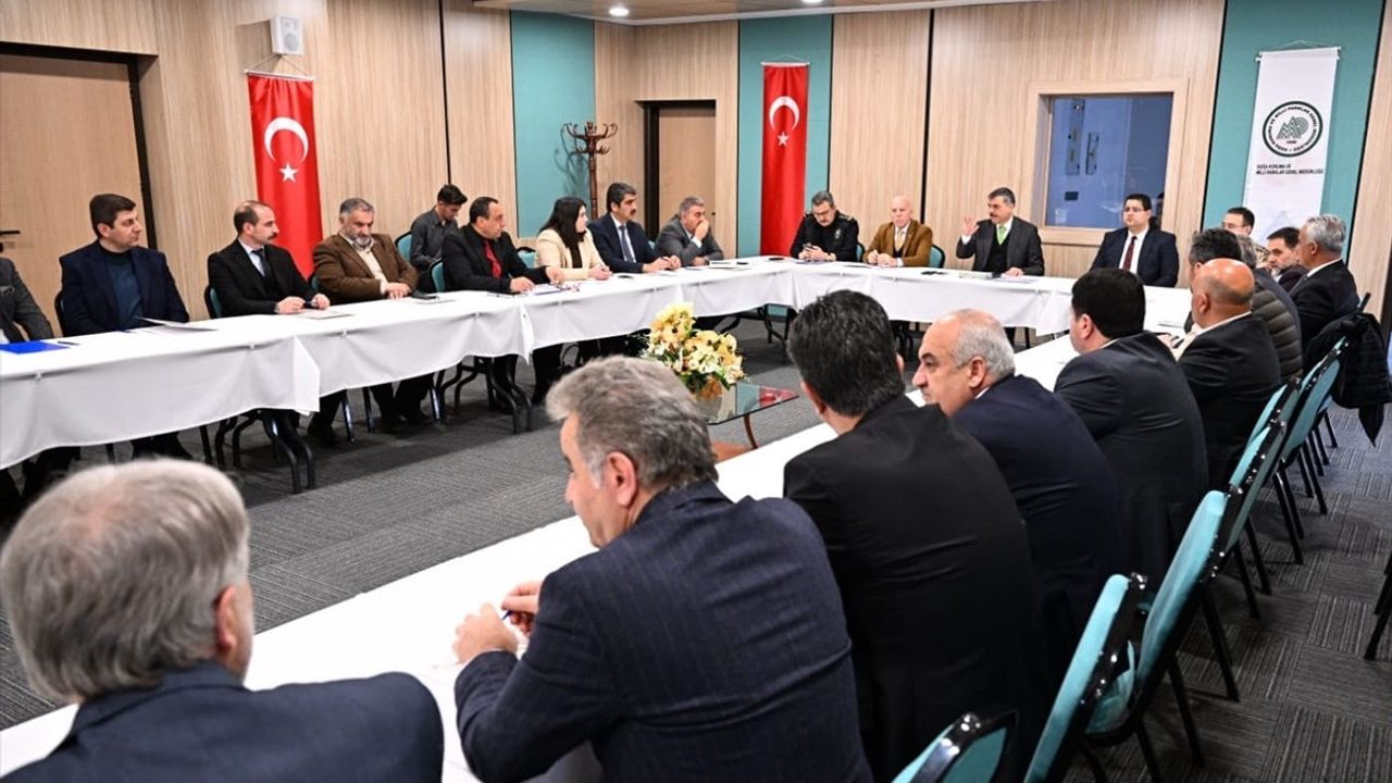 Erzurum'da Hayvan Bakımevleri ve Doğal Yaşam Parkları Oluşturma Zorunluluğu