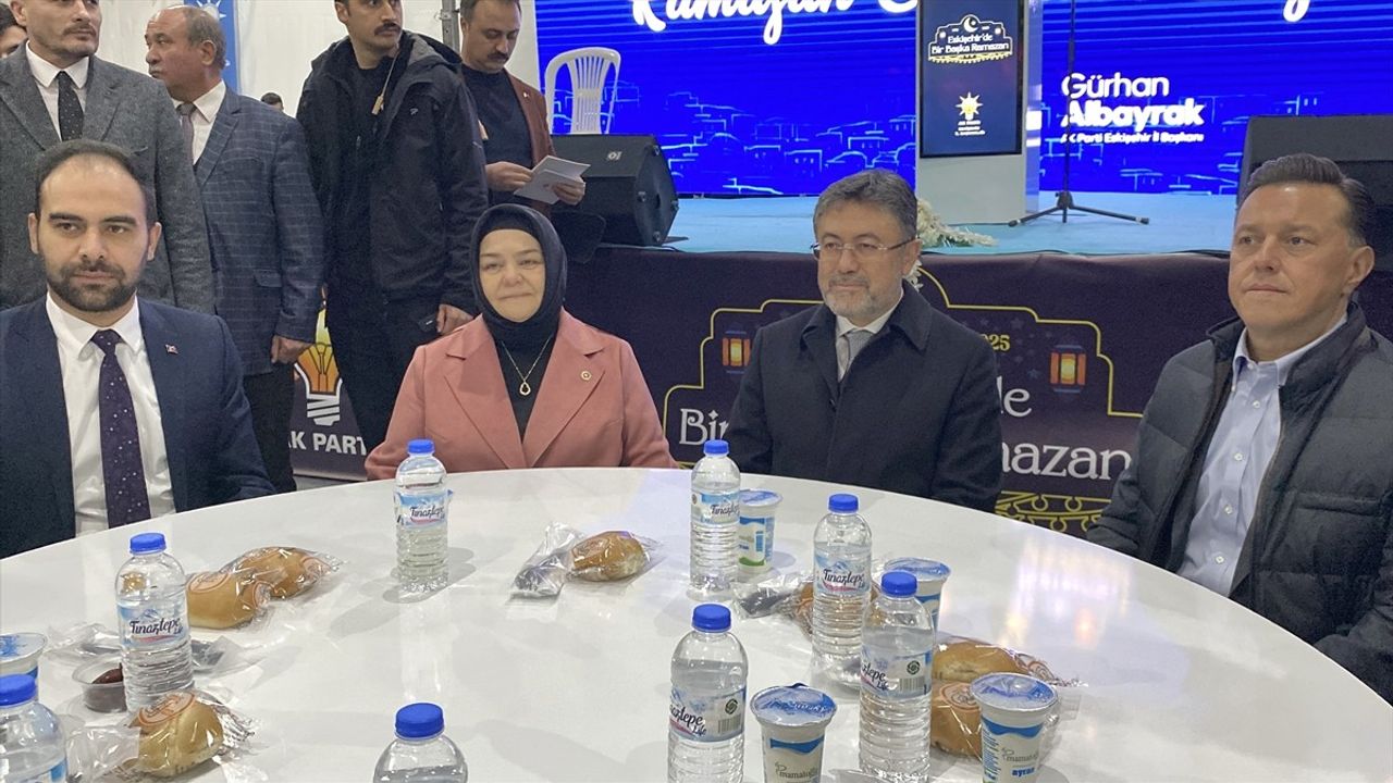 Eskişehir'de İftar Programında Bakan Yumaklı'nın Mesajları