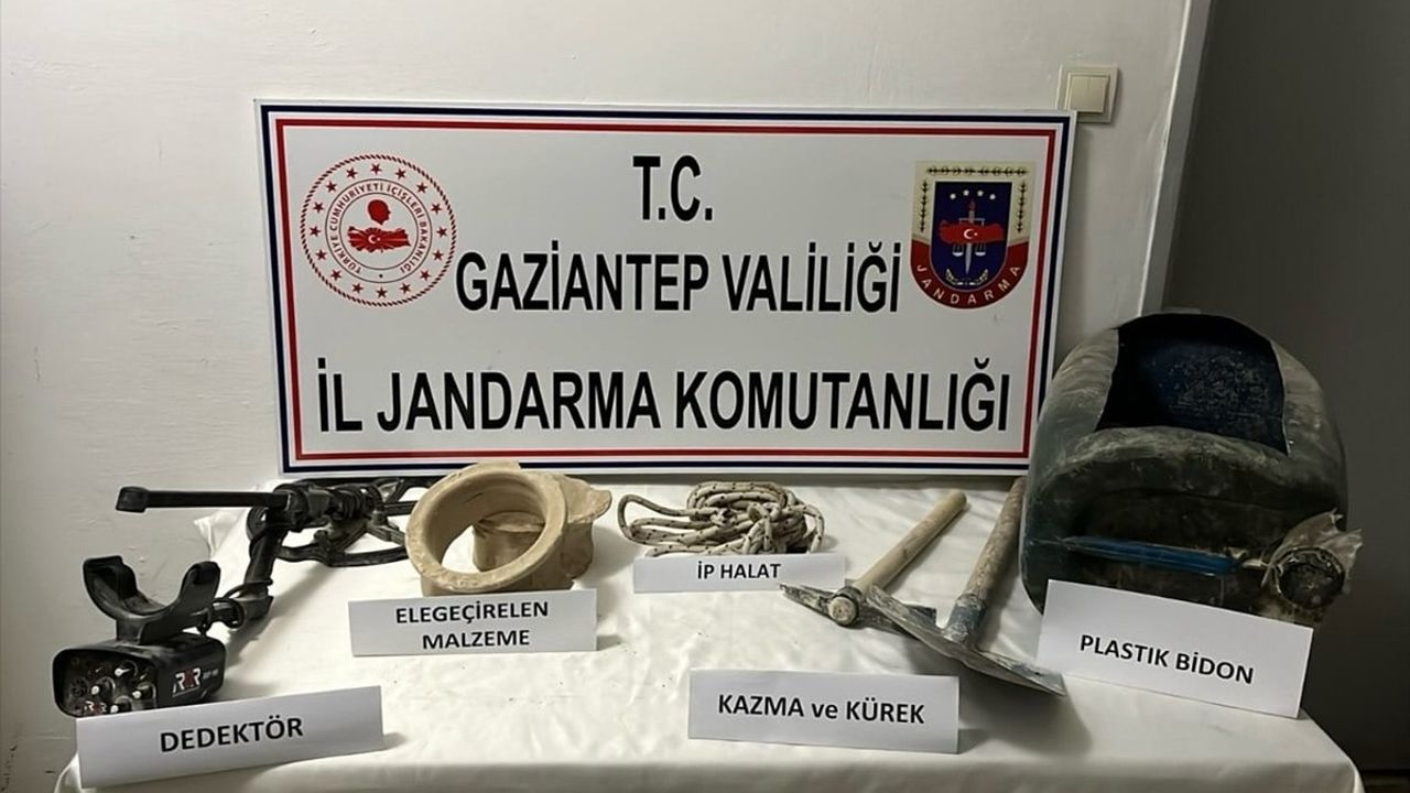 Gaziantep'te Kaçak Kazı Operasyonu: İki Kişi Yakalandı