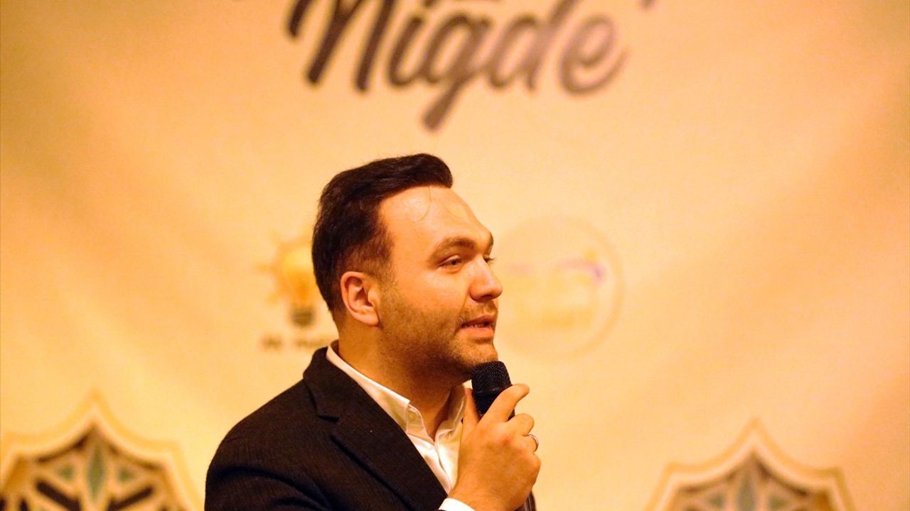 Gençlik Siyasetteki Yeri: İbiş'in Mesajları