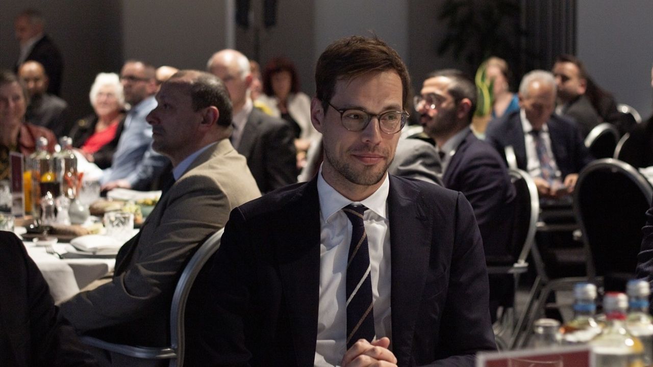 Hollanda'da Ulusal İftar’da Farklı Dini Topluluklar Bir Araya Geldi