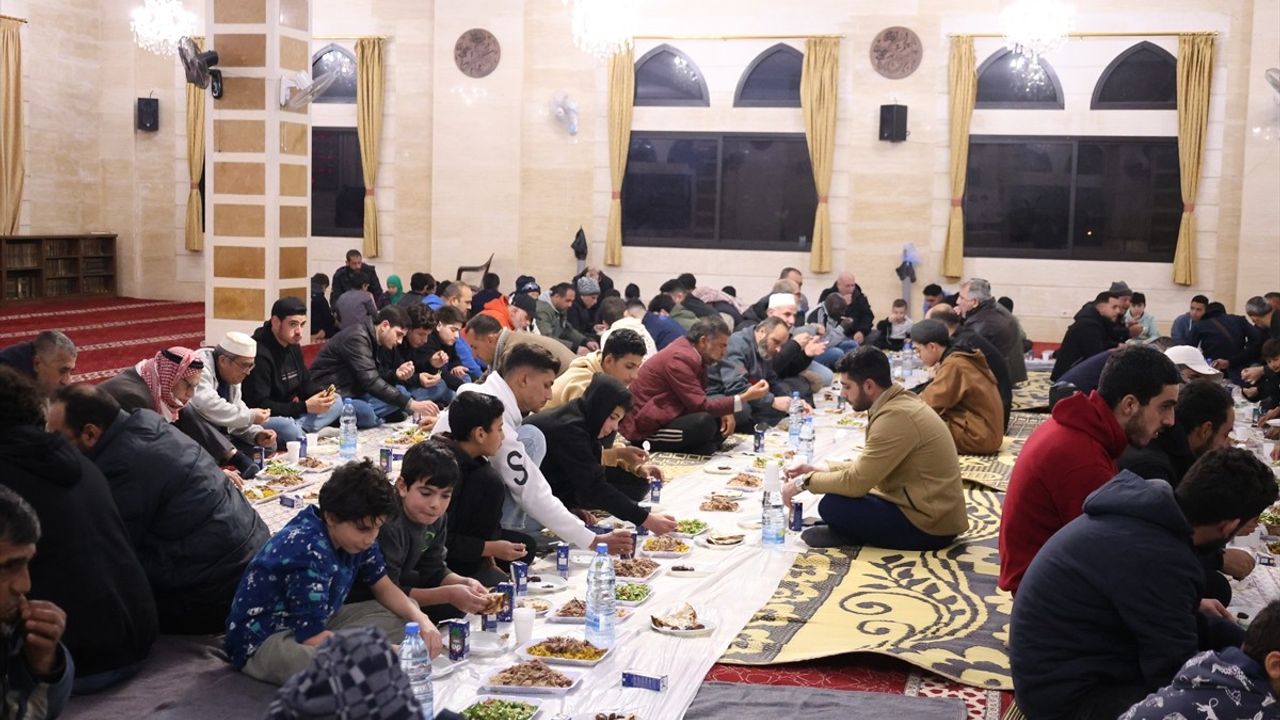 HRI'nin Ramazan Destek Faaliyetleri Suriye ve Lübnan'da