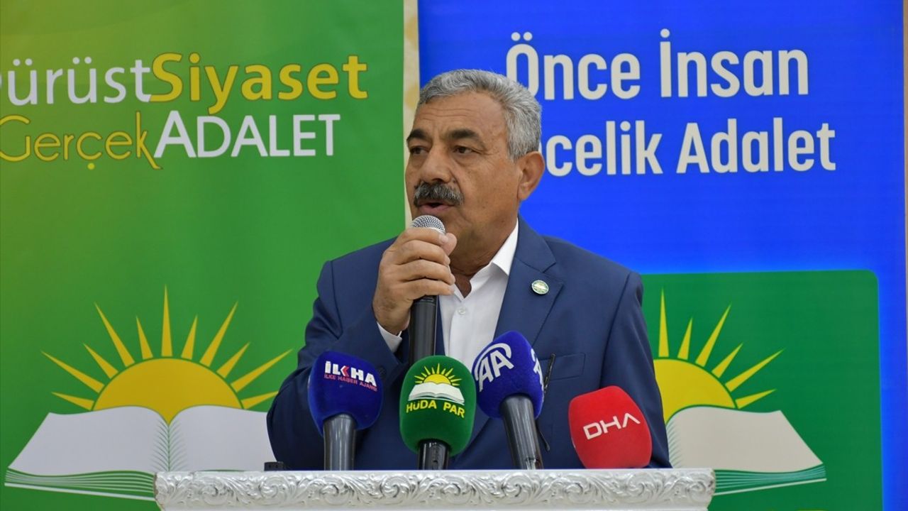 HÜDA PAR Genel Başkanı Yapıcıoğlu: 'Memleket Acılarını Unutmamalı'