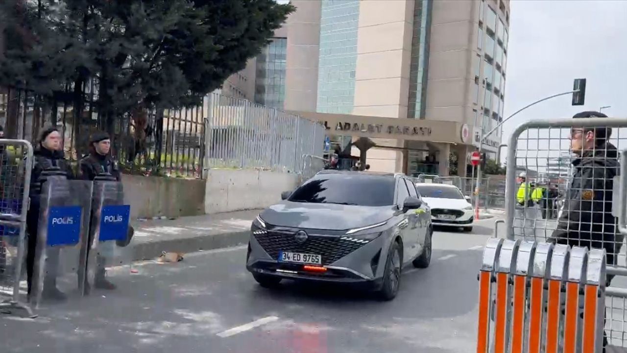 İBB Başkanı İmamoğlu ve 50 Şüpheli Cezaevine Gönderildi