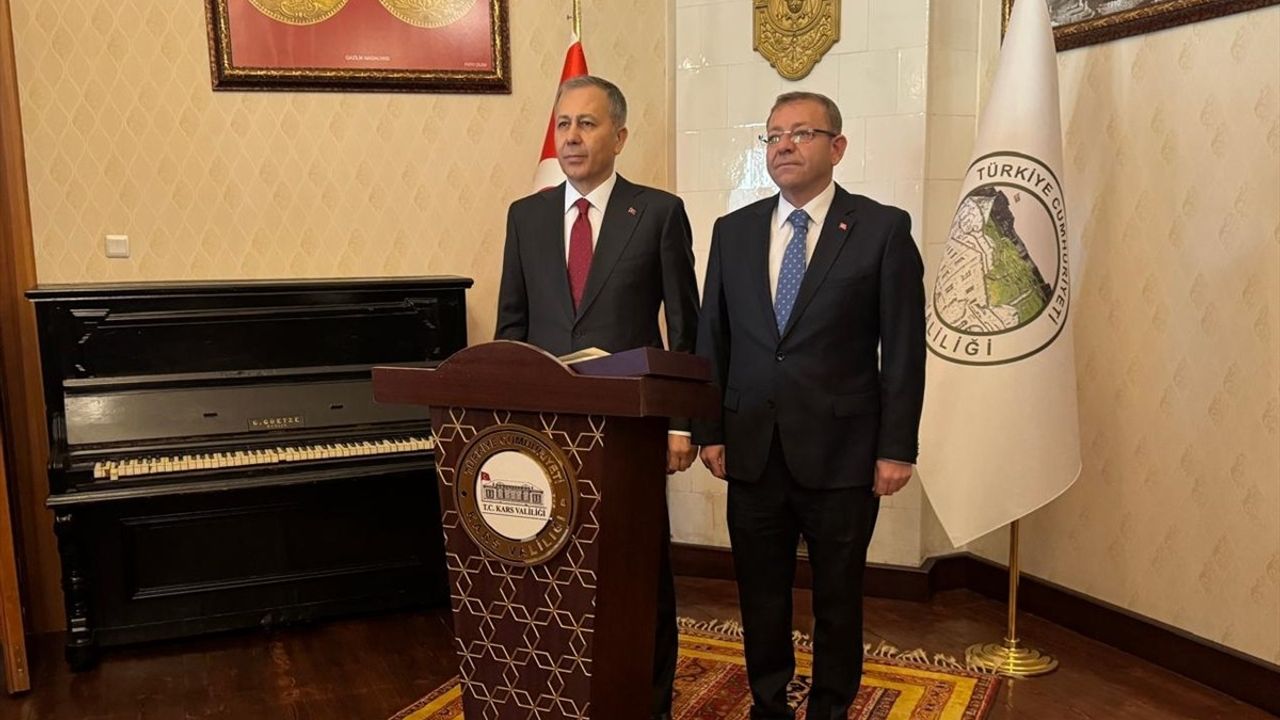 İçişleri Bakanı Ali Yerlikaya Kars'ta Ziyaretlerde Bulundu