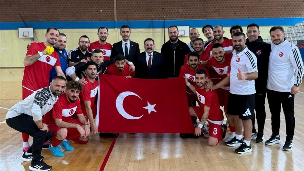 İşitme Engelliler Futsal Takımı, 2025 Olimpiyatlarına Kota Kazandı