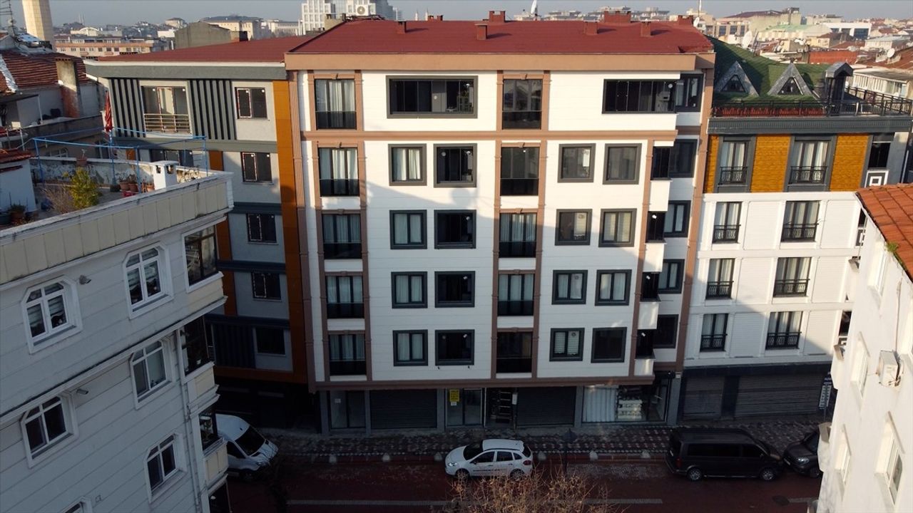 İstanbul'un Kentsel Dönüşümünde Yarısı Bizden Kampanyası Devam Ediyor