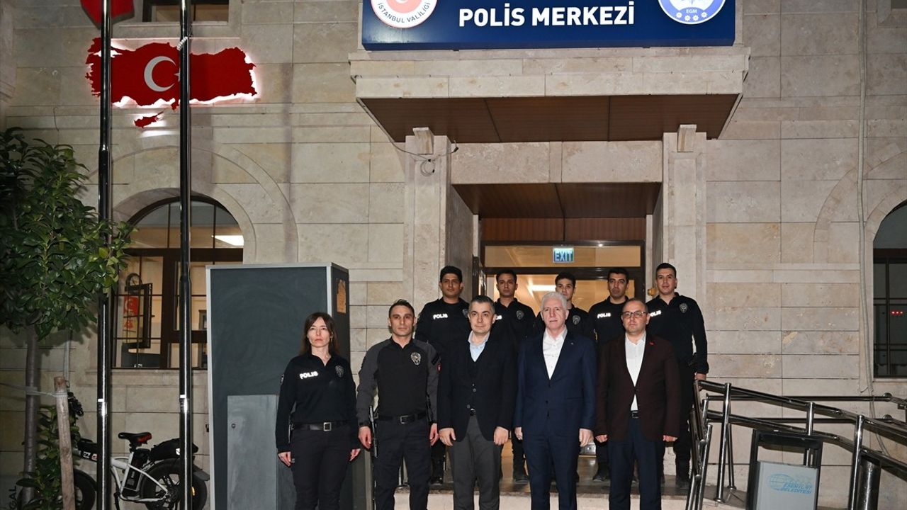 İstanbul Valisi Davut Gül, Esenyurt'ta İftar Sofrası Kurdu