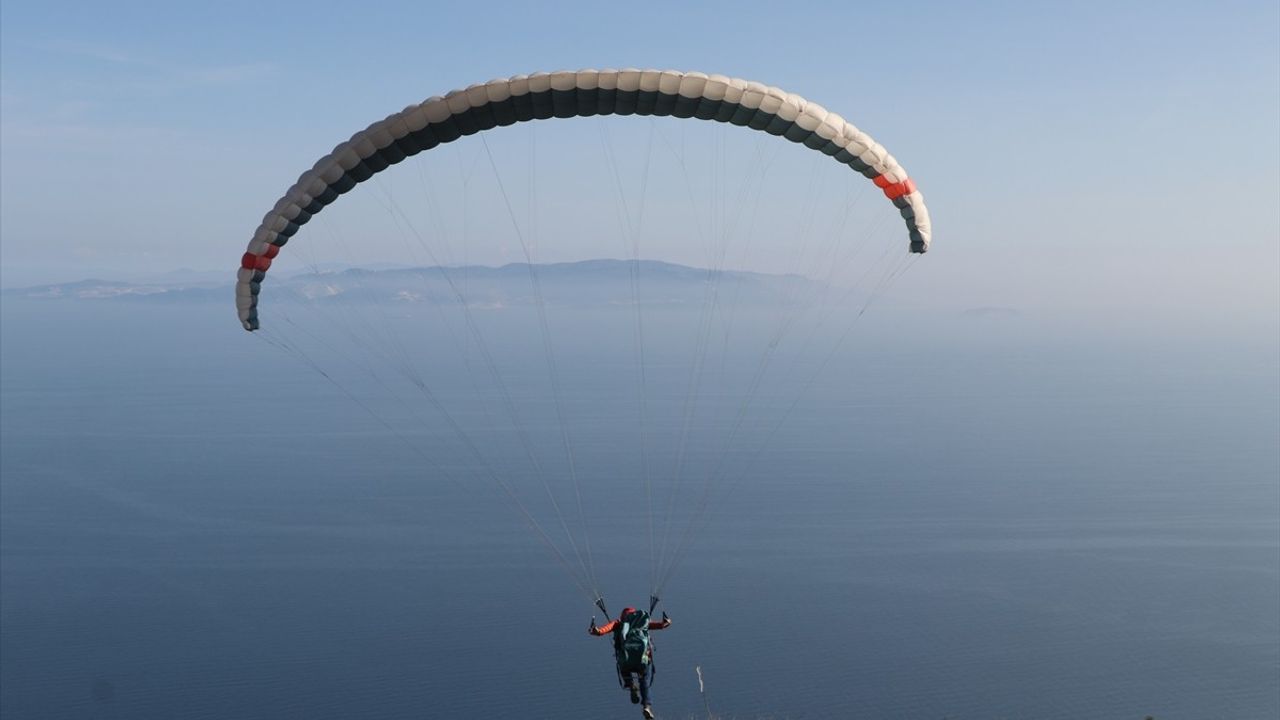İtalyan Yamaç Paraşütçü Tekirdağ'da Gökyüzüyle Buluştu