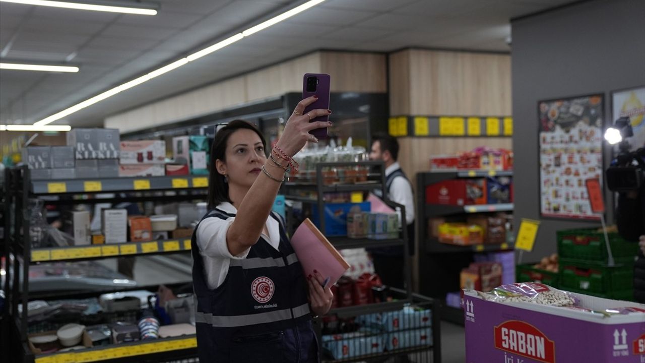 İzmir'de Fiyat Denetimleri Ramazan Bayramı Öncesi Devam Ediyor