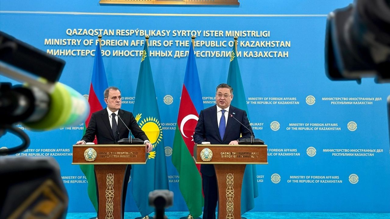 Kazakistan ve Azerbaycan'dan Hazar Denizi'nde Hedef: 10 Milyon Ton Yük Taşıma