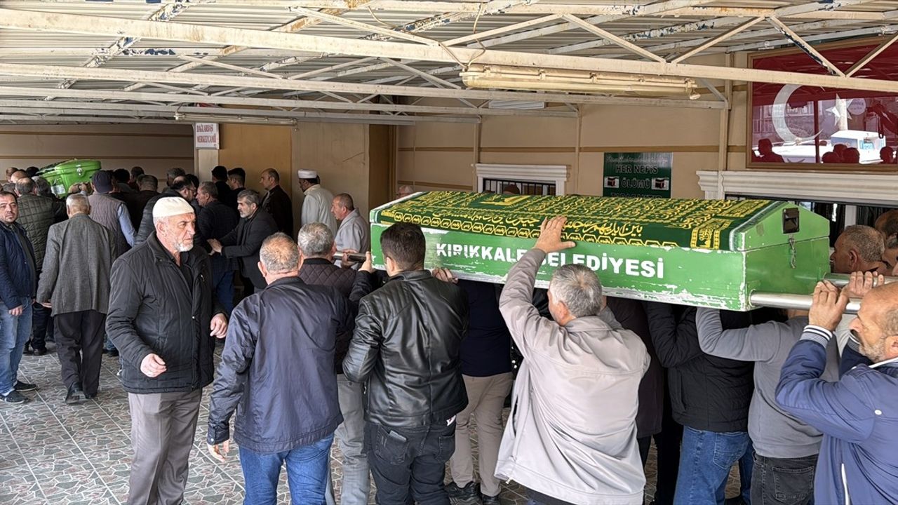Kırıkkale'de Baba ve Kızının Cenazesi Defnedildi