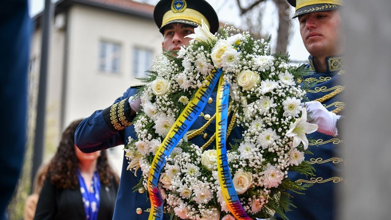 Kosova, NATO Hava Harekatı'nın 26. Yıldönümünü Kutladı