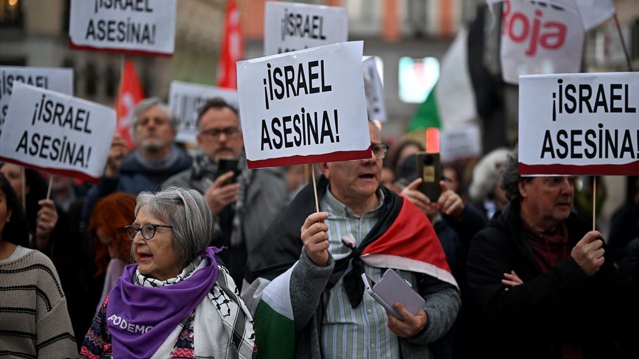 Madrid'de Gazze'ye Yönelik Saldırılara Protesto